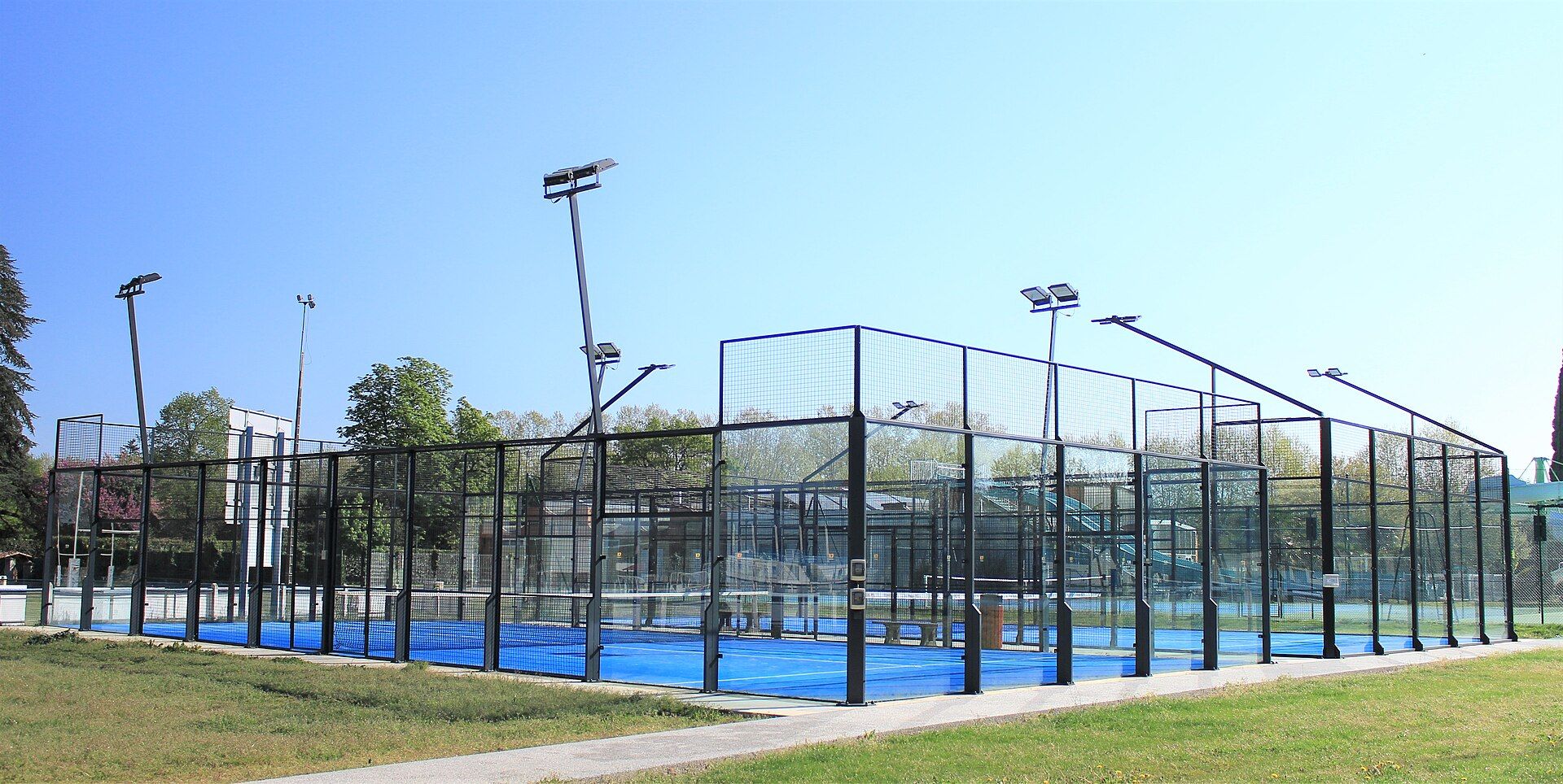 Terrains de padel extérieurs à Vic-en-Bigorre